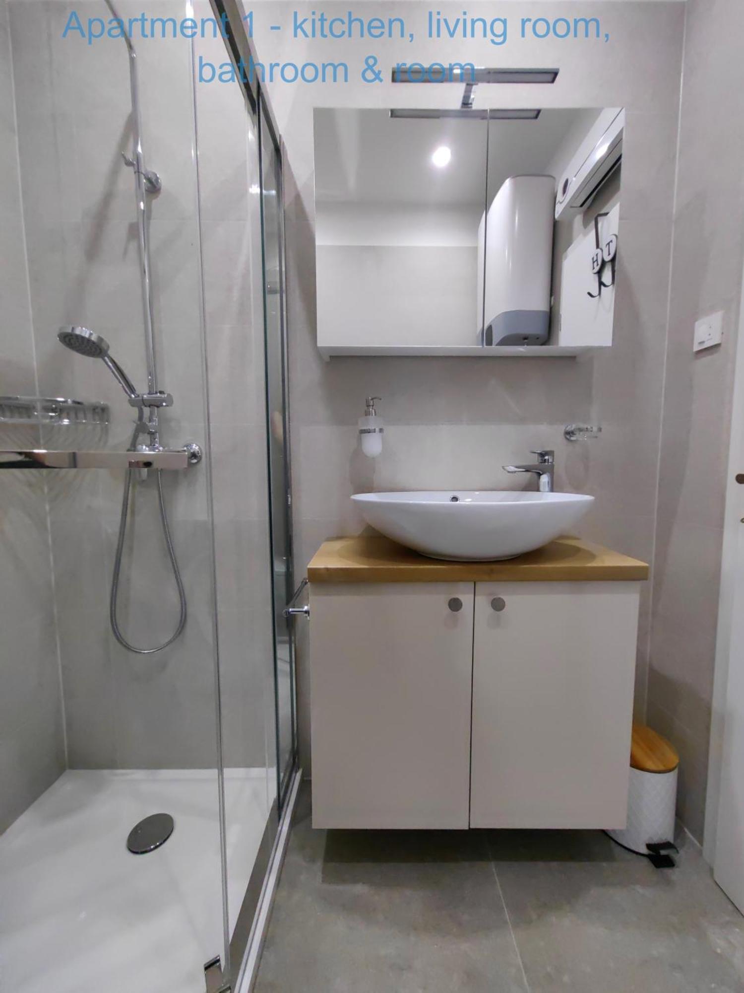 Relax And Enjoy Apartments 斯普利特 外观 照片
