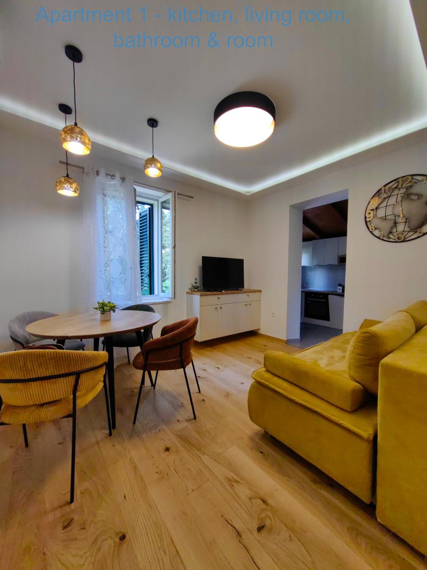 Relax And Enjoy Apartments 斯普利特 外观 照片