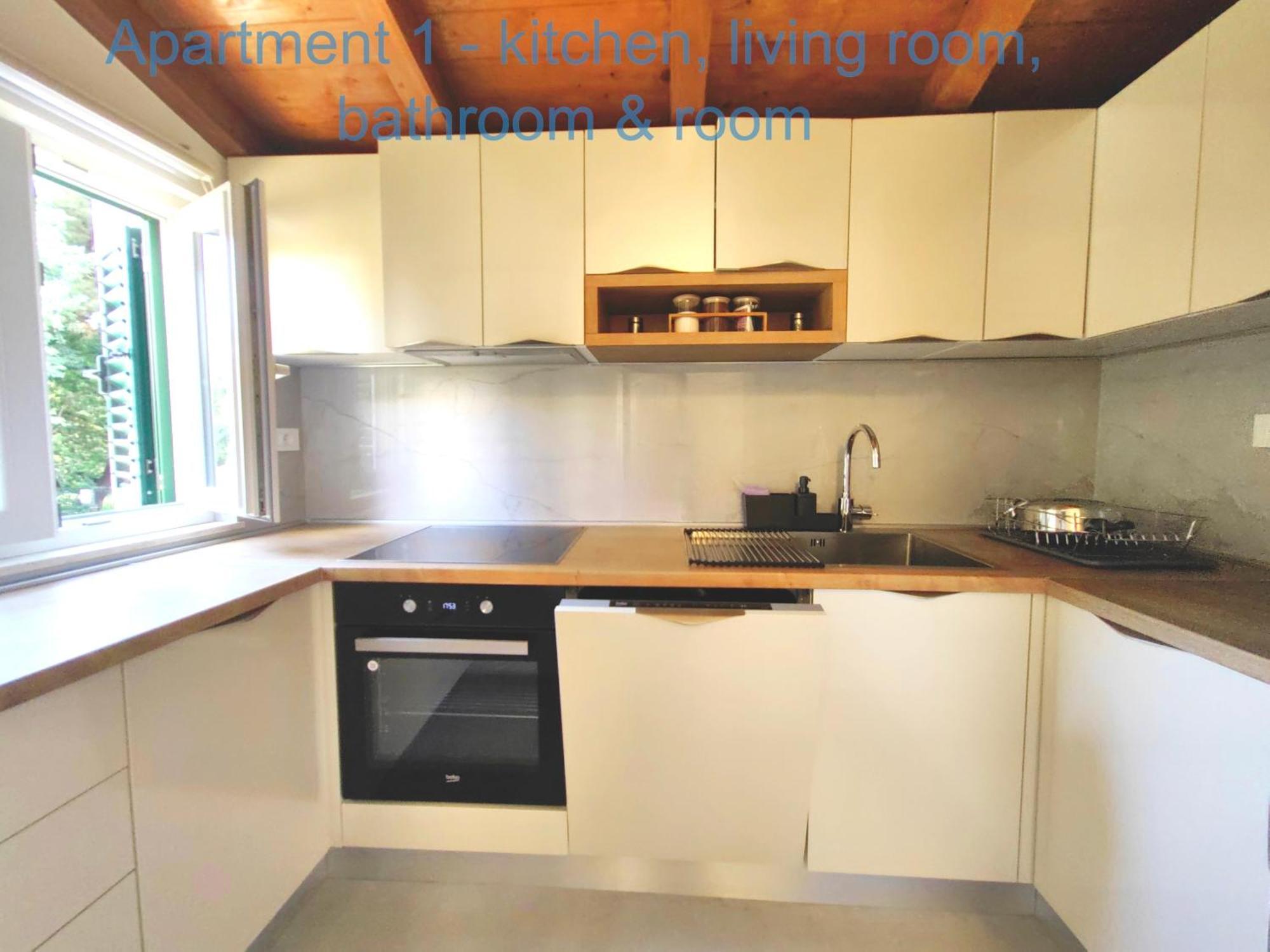 Relax And Enjoy Apartments 斯普利特 外观 照片